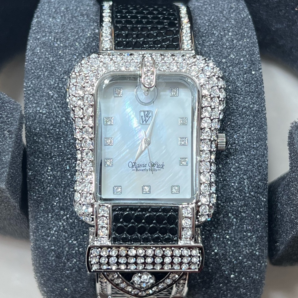 ❤️ NEW STUNNING VICTORIA WIECK WATCH